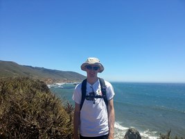 Picture from the Big Sur park. This is not the best picture in the world but hey, the hat is awesome, right? :D
